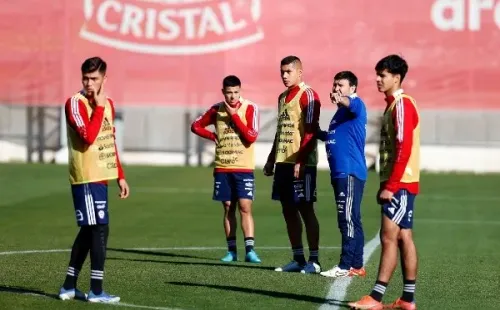 Patricio Ormazábal quiere a todos los nominados a la selección chilena sub 20 en los partidos contra Perú. Foto: Comunicaciones ANFP.