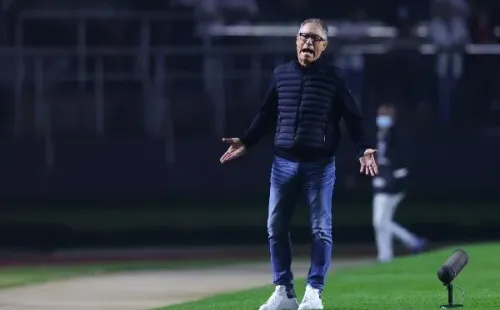 Holan y su durísimo análisis tras la eliminación de la UC en la Sudamericana.
