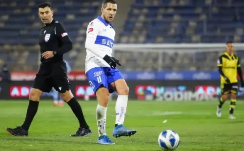 Luciano Aued es otro de los que vuelve en la UC tras la suspensión del duelo con Unión Española. Foto: Agencia Uno