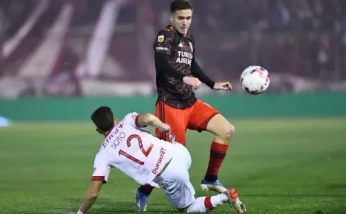 Guillermo Soto en el partido que Huracán le ganó 3-2 a River Plate.
