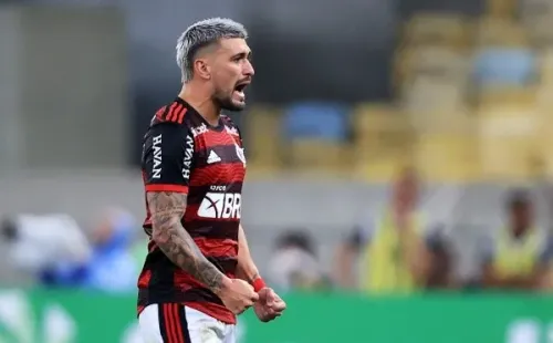 Flamengo logró un tremendo triunfo mientras espera a Vidal. (Foto: Getty Images)