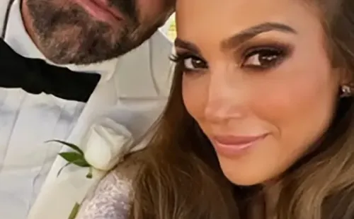 Los detalles del matrimonio de Jennifer Lopez y Ben Affleck.(Foto: Instagram)