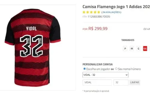 La camiseta de Vidal se vende en la página de Flamengo: si se personaliza sale más cara.