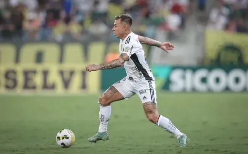 Edu Vargas en el duelo del Galo ante Cuiabá.