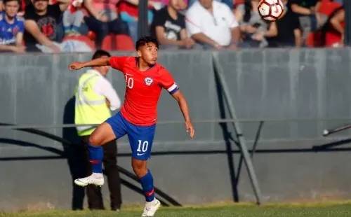 El habilidoso Marcelo Allende fue capitán de la Roja sub 20, pero su carrera no ha podido despegar a nivel de clubes de renombre. Lasarte defiende su arribo al fútbol de Sudáfrica. (Foto: Agencia UNO)