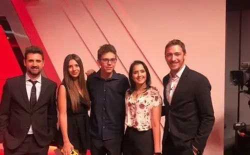 El joven tuitero ya comparte con figuras de la pantalla deportiva.