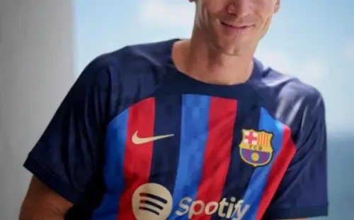 © Robert Lewandoski / El goleador ya luce los colores del Barca