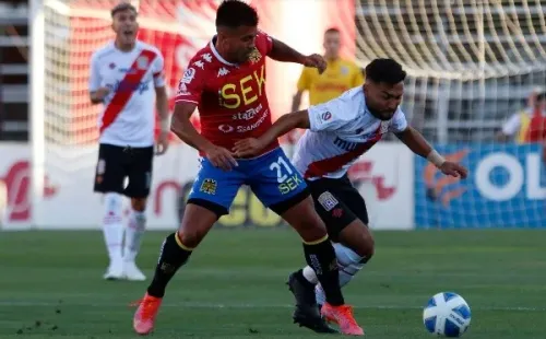 El lunes Unión recibe a Curicó en San Carlos.