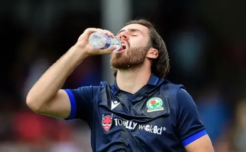 Brereton en la pretemporada del Blackburn: DT le ofrece el desayuno si se queda.