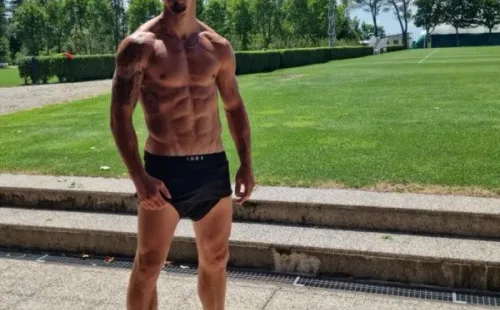 © Zlatan Ibrahimovic / El sueco firmó por una temporada más y se prepara con todo