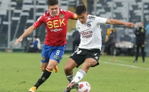 Víctor Felipe Méndez en el triunfo de Unión Española ante Colo Colo en la segunda rueda del Campeonato Nacional 2021.