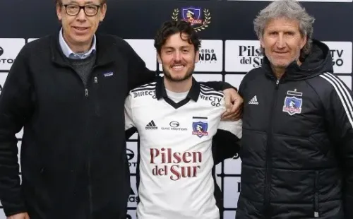 Marco Rojas ya luce los colores de Colo Colo. Foto: Comunicaciones Colo Colo