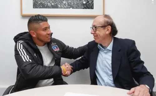 Brayan Cortés renueva contrato con Colo Colo hasta 2024.