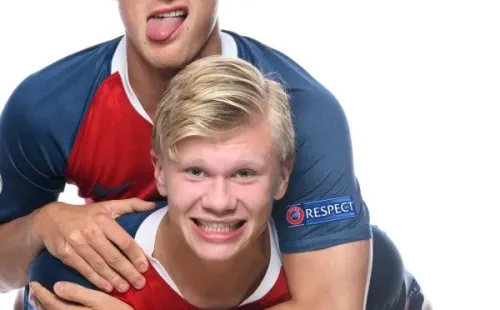 Erik Botheim y Erling Haaland cuando compartieron en la selección Sub 19 de Noruega. Foto: Getty Images.