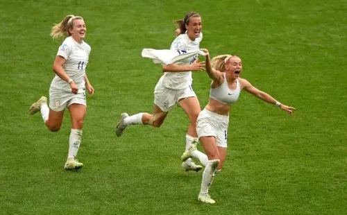 Chloe Kelly marcó el gol del triunfo inglés. (Foto: Getty Images)