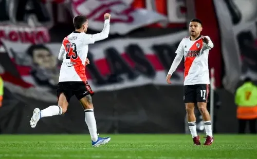 Díaz celebra junto a Mammana el descuento de River Plate (Getty)