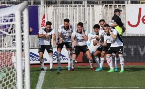 Colo Colo festeja el gol de Leo Gil (Agencia Uno)