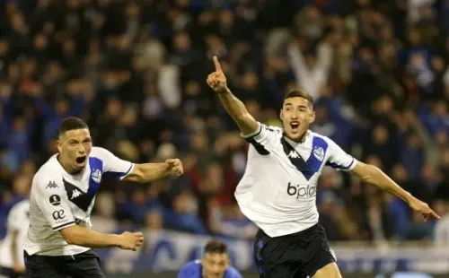 Vélez logró responder en el último minuto para llevarse el triunfo. (Foto: Getty Images)
