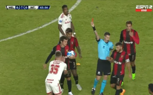 Alemao vio la roja de manera directa. (Foto: Captura Espn)