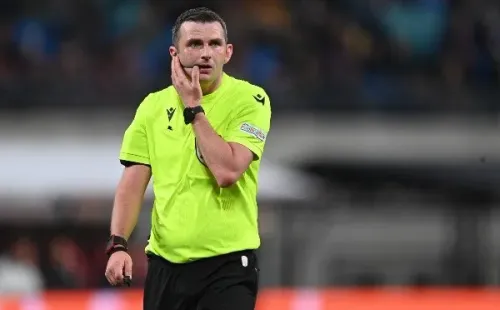 Michael Oliver será el árbitro en la Supercopa de Europa. (Foto: Getty Images)