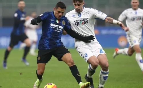 Alexis asegura que aún faltan detalles para su adiós del Inter, pero deja botando que quiere jugar en el OM.