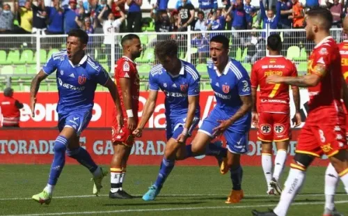 Álvaro Brun festeja el gol que le convirtió a la Unión Española. Apunta a ser defensor central en la Universidad de Chile. Foto: Agencia Uno.