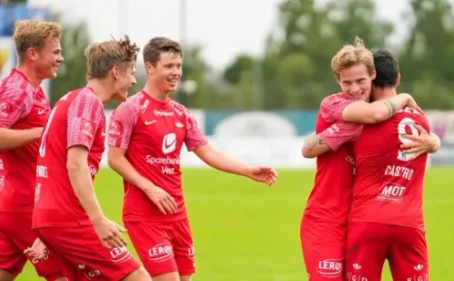 Niklas Castro anotó y el SK Brann sigue rumbo al ascenso en Noruega. Foto: Comunicaciones SK Brann