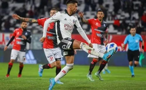 Lucero es el goleador del Campeonato Nacional 2022 con 12 goles, comparte el primer puesto con Fernando Zampedri. | Foto: Agencia Uno