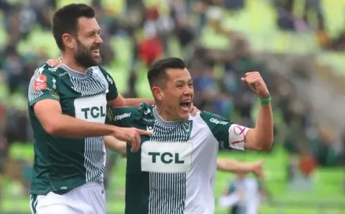 Santiago Wanderers está jugando con un histórico diseño por su aniversario.
