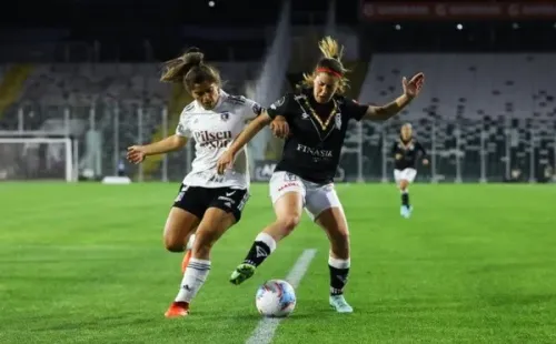 Albas y bohemias deben dirimir en cancha quién se queda con el segundo cupo a Copa Libertadores Femenina. (Lisandra Jung / Santiago Morning)