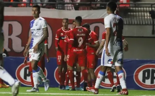 La celebración del golazo de Unión La Calera.