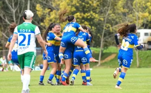 Las ruleteras vencieron a Puerto Montt y les aguaron la fiesta. (Everton)