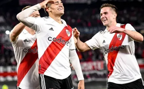 Pablo Solari brilló con un doblete y su celebración clásica. (Foto: Getty Images)