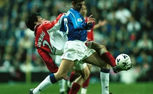 Pablo Contreras en acción con el AS Mónaco de Francia ante el Glasgow Rangers de Escocia. (Getty Images).