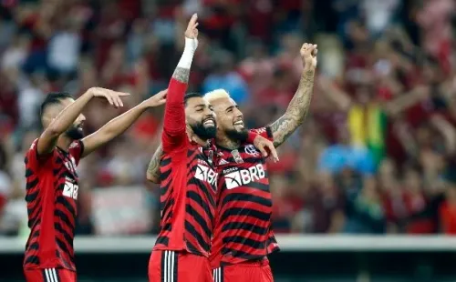 RIO DE JANEIRO, BRAZIL - AUGUST 14: Gabriel Barbosa and Arturo Vidal celebrates winning a match between Flamengo and Athletico Paranaense as part of Brasileirao 2022 at Maracana Stadium on August 14, 2022 in Rio de Janeiro, Brazil. (Photo by Wagner Meier/Getty Images)-Not Released (NR)
