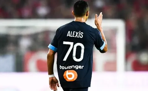 AS70 asoma como titular en el Olympique de Marsella contra Nantes.
