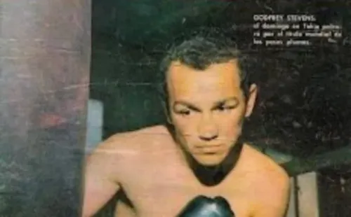 Cracks del periodismo deportivo chileno recuerdan al ídolo, Godfrey Stevens.
