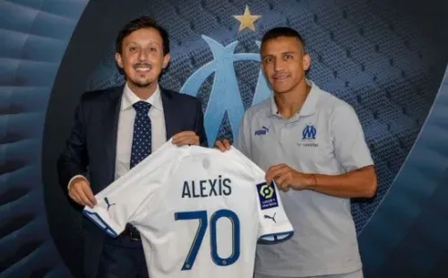 Alexis fue presentado y recibido en el Olympique de Marsella como la gran figura que es. | Foto: OM