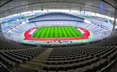 El mítico coloso turco tiene capacidad para más de 75 mil hinchas