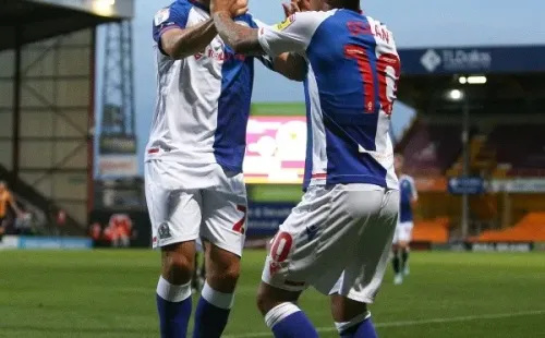 Blackburn Rovers fue el único que logró avanzar. El equipo de Ben Brereton Díaz se metió en la tercera ronda de la Copa de la Liga de Inglaterra. Foto: Comunicaciones Rovers.