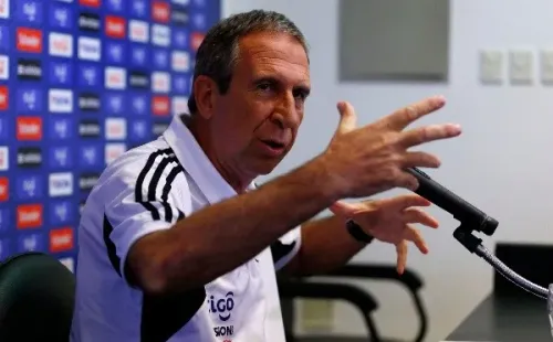 Entre 2012 y 2013, Gerardo Pelusso fue técnico de la selección de Paraguay. |Foto: Agencia Uno