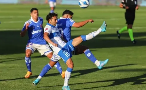 El 2 de abril de este año, la UC venció a la U por 2-1 en el ahora antiguo Estadio San Carlos de Apoquindo. |Foto: Agencia Uno