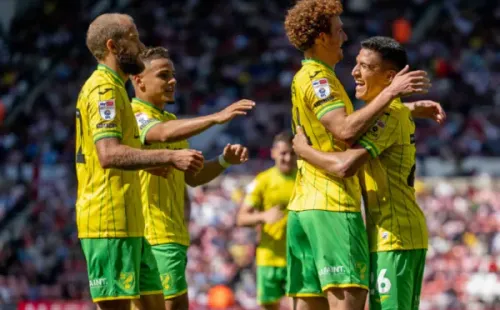 Marcelino Núñez ya es figura en Inglaterra y se gana la admiración del Norwich. Foto: Comunicaciones Norwich