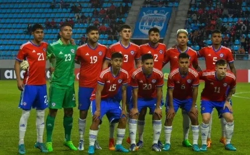 Alarcón fue uno de los titulares en la Sub 23 de Chile (Agencia Uno)