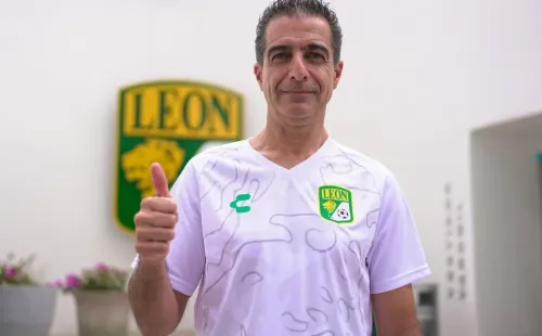 Renato Paiva preocupado, defiende a Byron Castillo y Ecuador ante Chile.