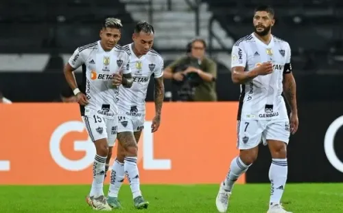 Hulk se lesionó y Eduardo Vargas asoma como su reemplazante en el Mineiro. Foto: Getty Images