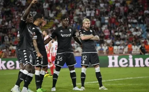 Guillermo Maripán celebró en una dura visita. (Foto: Mónaco)