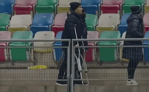 Así se le vio a Felipe Mora en el estadio Bicentenario de La Florida. (Captura TNT Sports).
