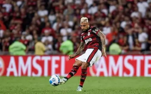 Arturo Vidal ha sido un pilar en el Flamengo cada vez que sumó minutos. En semifinales de Copa do Brasil, final de Copa Libertadores y segundo en el Brasileirao, quiere ganarlo todo en su primera temporada. Foto: Comunicaciones Flamengo.