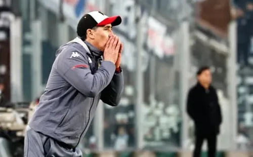 César Bravo está en duda en la banca hispana.